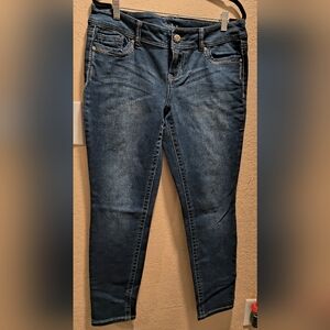 Maurices Sz L Women's Blue Denim Jeans